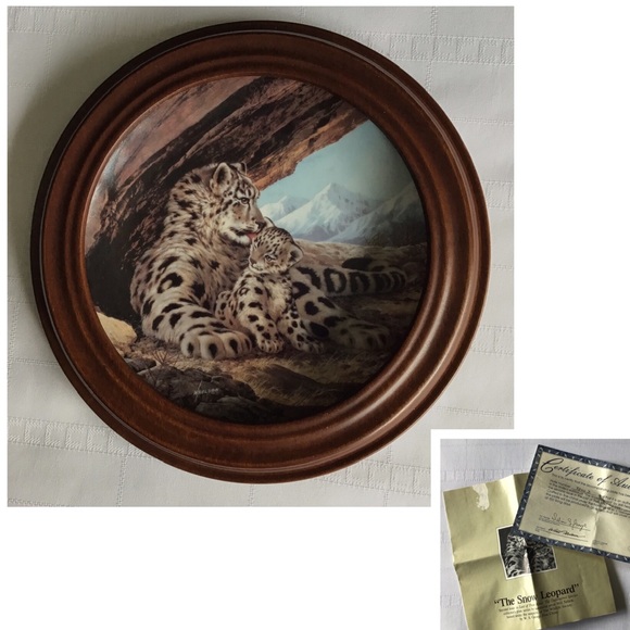W. S. George Other - W S George - The Snow Leopard Plate with Van Hygan & Smythe Display Frame